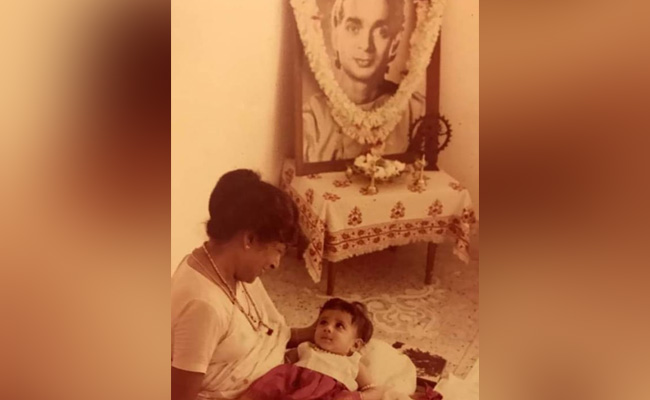 হঠাৎ ছন্দপতন! সকলকে কাঁদিয়ে চলে গেলেন কিংবদন্তী নৃত্যশিল্পী অমলা শঙ্কর