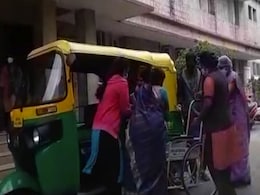 बेंगलुरु में गर्भवती महिला को 3 अस्पतालों ने भर्ती करने से किया मना, ऑटो में हुआ बच्चे का जन्म, बच्चे की हुई मौत बेंगलुरु में गर्भवती महिला को 3 अस्पतालों ने भर्ती करने से किया मना, ऑटो में हुआ बच्चे का जन्म, बच्चे की हुई मौत