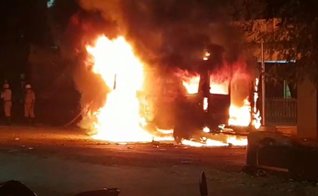 COVID Patient Dies In Karnataka Hospital, Family Torches Ambulance