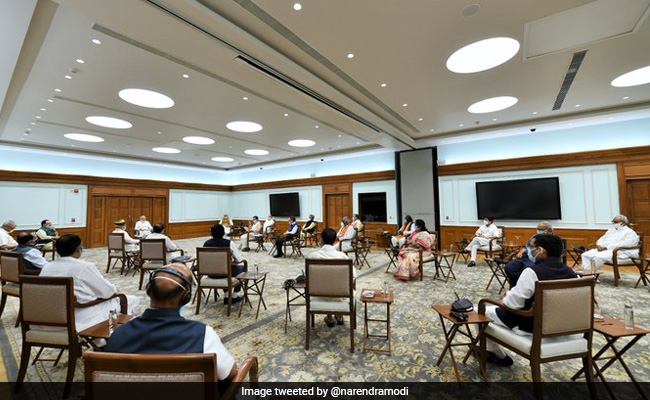 PM मोदी की नवनिर्वाचित राज्‍यसभा सांसदों को नसीहत, 'नीतिगत मामलों में अपने को अपडेट रखें'