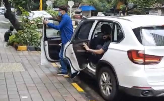 सुशांत सिंह राजपूत केस की जांच 'पटना पुलिस VS मुंबई पुलिस' में उलझ रही है?