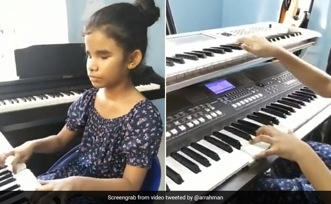 आंखें नहीं फिर भी लड़की ने एक साथ चलाए दो पियानो, म्यूजिक सुन एआर रहमान ने दिया ऐसा रिएक्शन - देखें Video