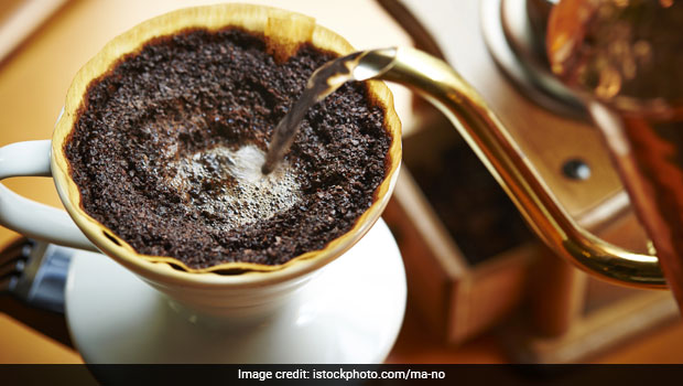 How To Make Authentic South Indian Filter Coffee (Recipe Video Inside)