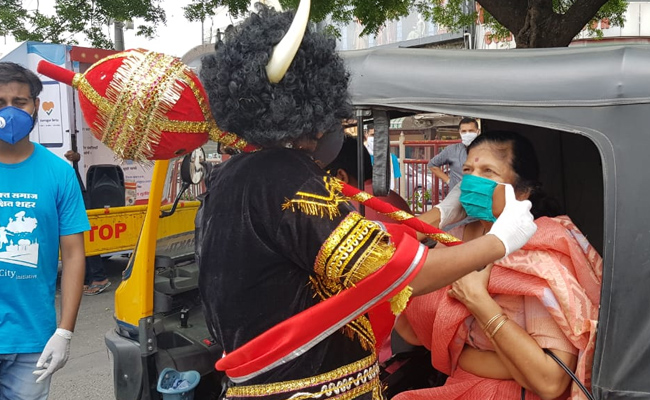 Without A Mask In Bhopal? A 'Yamraj's Advise And A Penalty