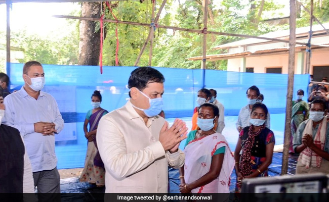Assam Chief Minister Visits Flood Relief Camp Near Kaziranga