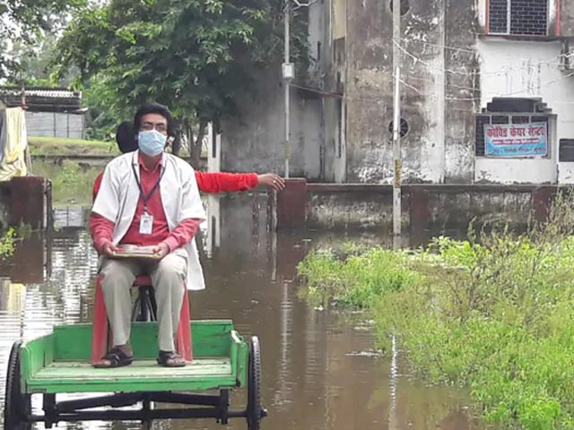 In Bihar, Doctors Struggle Past Flooded Roads To Reach COVID-19 Patients