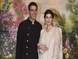 What Happened When Akshay Kumar "Robbed" Twinkle Khanna Of Her Floral Mask What Happened When Akshay Kumar "Robbed" Twinkle Khanna Of Her Floral Mask