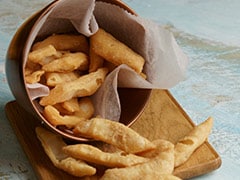 Make Market-Style Namak Pare At Home And Bid Adieu To Untimely Cravings Make Market-Style Namak Pare At Home And Bid Adieu To Untimely Cravings