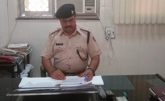 Senior Delhi Cop On Duty Dies After Being Hit By Speeding Vehicle: Police