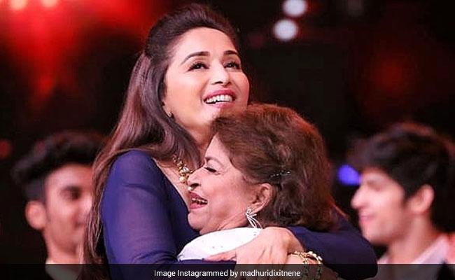 Guru Purnima 2020 - "Saroj Khan Made Everything Look Like Poetry In Motion": Madhuri Dixit Posts Emotional Tribute