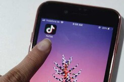 After TikTok, India Bans Over 40 More Chinese Apps After TikTok, India Bans Over 40 More Chinese Apps