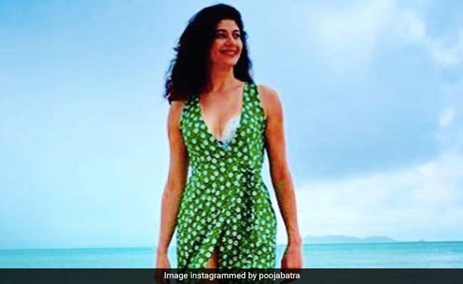 Nothing Makes Pooja Batra Smile Like A Walk On The Beach. See Pic