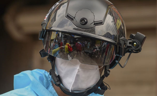 Mumbai Deploys 'Smart Helmets' To Screen For Coronavirus