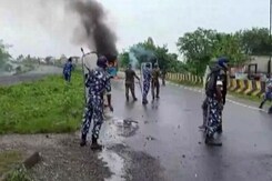 Top News Of The Day: Violence In Bengal, Vehicles Set On Fire Top News Of The Day: Violence In Bengal, Vehicles Set On Fire