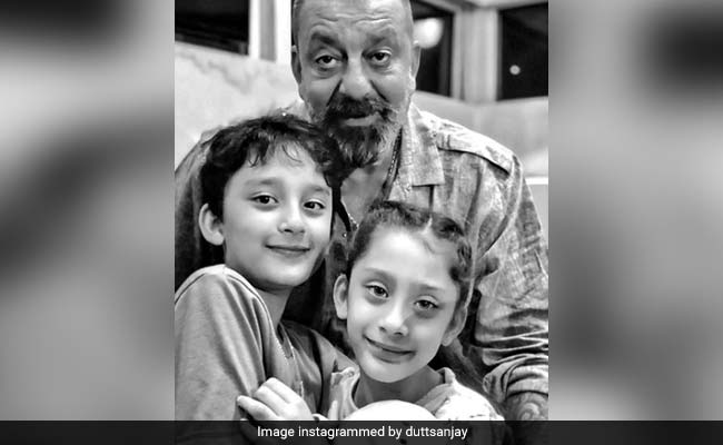 Sanjay Dutt's Daughter Iqra, 9, Bakes A Cake On His Birthday. See Pics