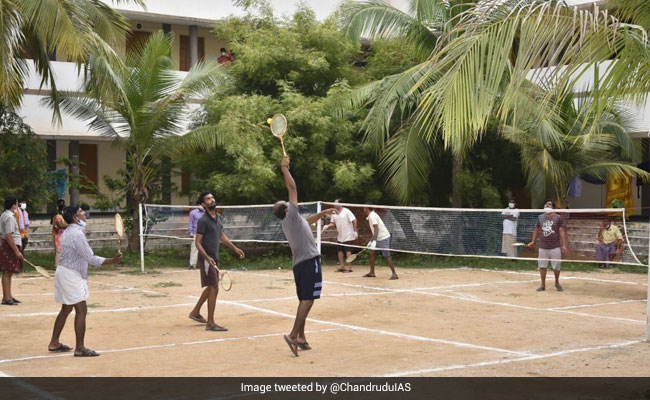 आंध्र प्रदेश के क्वरंटाइन सेंटर का यह नजारा देखकर, लोगों ने कहा- ये Covid19 के मरीज हैं?