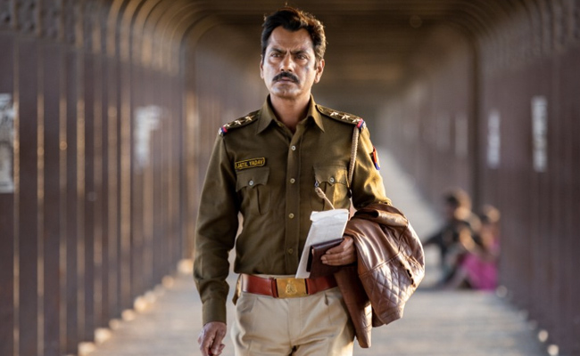 Nawazuddin Siddiqui की 'रात अकेली है' की Netflix पर धूम, बोले- OTT पर सब बराबर हैं...