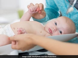 मां की इस गलती से बच्चे का वजन नहीं बढ़ता, डॉक्टर ने बताई मिस्टेक्स और कहा क्या खिलाएं और क्या नहीं मां की इस गलती से बच्चे का वजन नहीं बढ़ता, डॉक्टर ने बताई मिस्टेक्स और कहा क्या खिलाएं और क्या नहीं