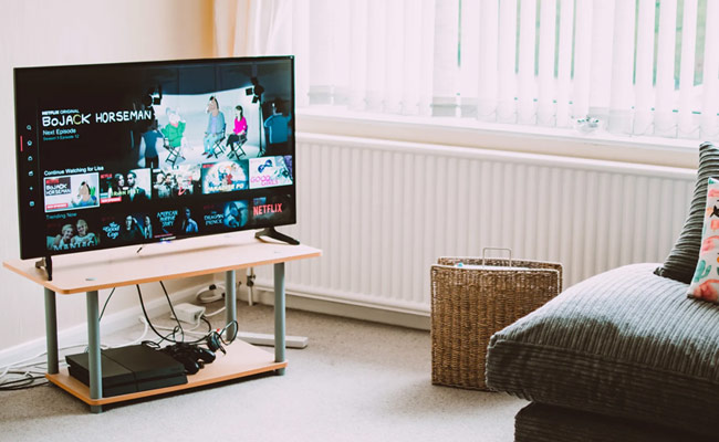 These 7 Amazing Smart TVs Are All Priced Under Rs 15K