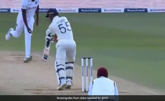 ENG vs WI 1st Test: इंग्लैंड की दूसरी पारी में भी बेन स्टोक्स को जेसन होल्डर ने बनाया अपना शिकार, टेस्ट में लगातार दूसरी बार किया OUT..देखें Video