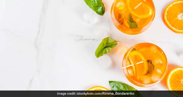 Drink This Quick And Easy Orange-Basil Juice To Boost Immunity And Weight Loss