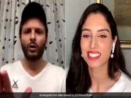 शाहिद अफरीदी फिर बोले- बतौर क्रिकेटर गंभीर उन्हें पसंद, लेकिन व्यक्तित्व में कुछ परेशानी है..देखें Video शाहिद अफरीदी फिर बोले- बतौर क्रिकेटर गंभीर उन्हें पसंद, लेकिन व्यक्तित्व में कुछ परेशानी है..देखें Video