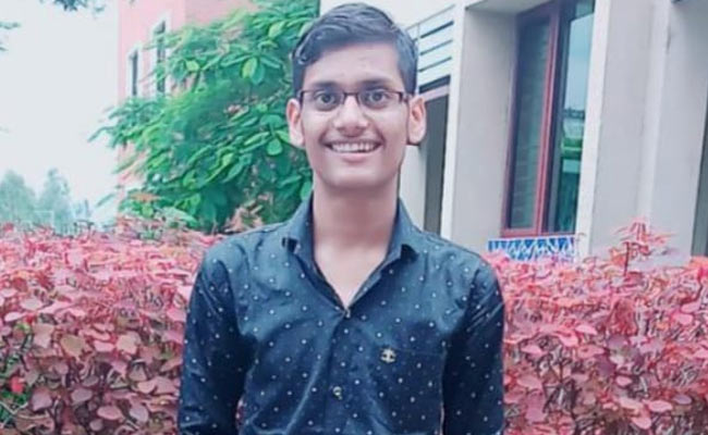 UP Farmer's Son Scores 98.2 In Class 12, Gets Scholarship At US' Cornell University