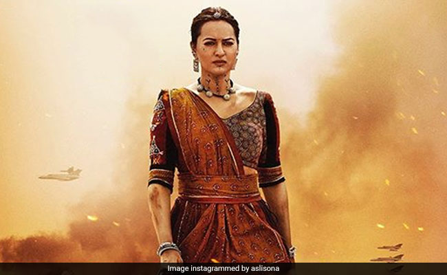 <I>Bhuj: The Pride Of India</i> - Sonakshi Sinha's First Look As The "Heroic" Sunderben Jetha Madharparya