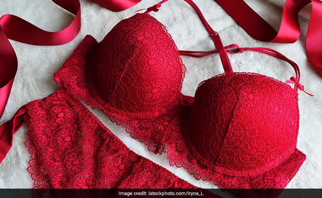 4 Bras That Will Add A Bright Pop Of Colour To Your Lingerie Drawer