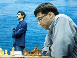 Viswanathan Anand's Struggle Continues, Suffers 6th Straight Defeat In Legends Of Chess Tournament Viswanathan Anand's Struggle Continues, Suffers 6th Straight Defeat In Legends Of Chess Tournament