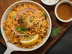 Watch: Mumbai's Gajalee Restaurant Reveals Its Special Bharwan Mirchi Salan Recipe (Video Inside) Watch: Mumbai's Gajalee Restaurant Reveals Its Special Bharwan Mirchi Salan Recipe (Video Inside)