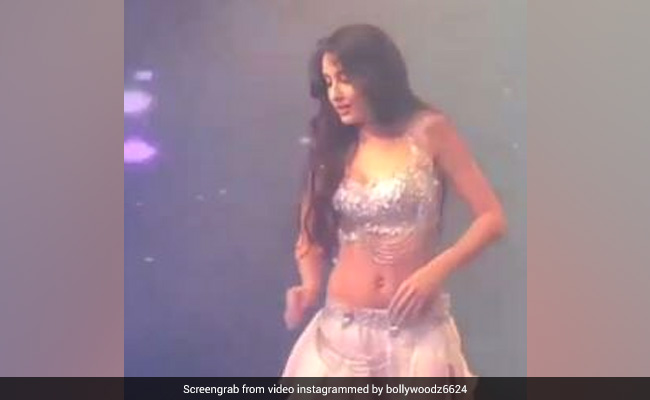 नोरा फतेही ने इस गाने की धुन पर किया धमाकेदार बेली डांस, Video हुआ वायरल