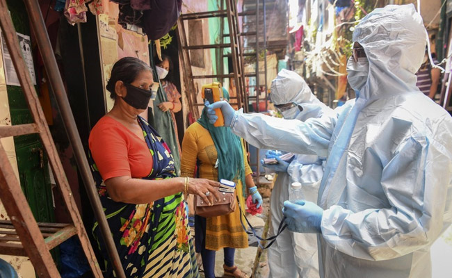 ২৪ ঘণ্টায় নতুন করে করোনা আক্রান্ত ৪৫,০০০ এরও বেশি, একদিনে মৃত ১,১২৯