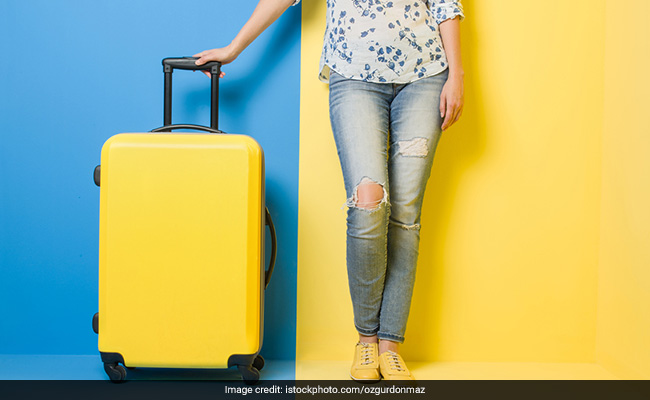 Make Travel Hassle-Free With These Trolley Bags For Above 50% Off