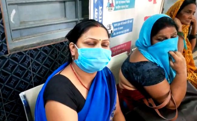 सोशल डिस्‍टेंसिंग का नहीं हो रहा पालन, फेस्टिव सीजन में राजस्‍थान में कोरोना के केस बढ़े