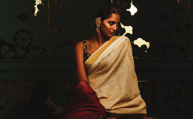 4 Solid Sarees That Are Too Stylish To Wear Just Once