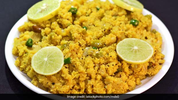 Indian Cooking Tips: How To Make <i>Tikhat Sheera</i> - Maharashtrian-Style <i>Upma</i> For A Quick Meal
