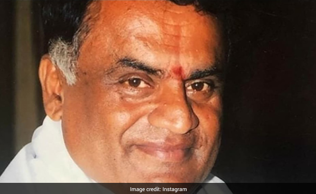 Kannada Actor Hulivana Gangadhar, 70, Dies Of Coronavirus