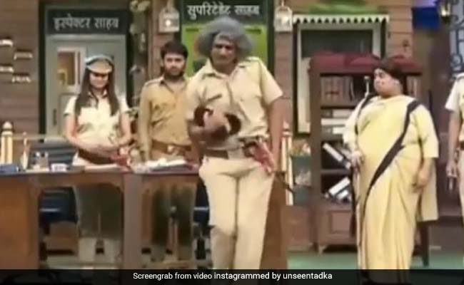 Video: जब सुनील ग्रोवर बने इंस्पेक्टर और कपिल शर्मा बने कॉन्स्टेबल, दोनों ने हंसा-हंसाकर कर दिया था बुरा हाल