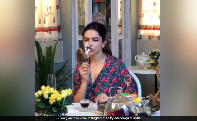 Kartik Aaryan's Comment On Deepika Padukone's Post Came With A Spoonful Of Humour