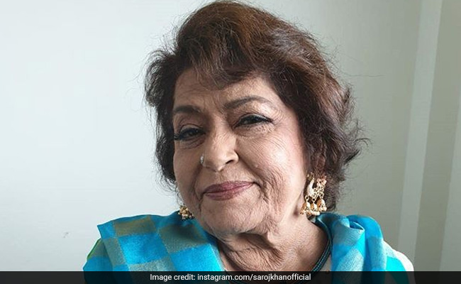 "Saroj Khan Made Dance Look Easy": Amitabh Bachchan, Shah Rukh Khan, Madhuri Dixit, Akshay Kumar And Other Stars Share Tributes