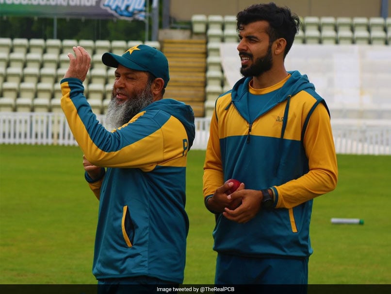 Pakistan Team Responding "Wonderfully Well" To New Playing Protocols, Says Mushtaq Ahmed Pakistan Team Responding "Wonderfully Well" To New Playing Protocols, Says Mushtaq Ahmed