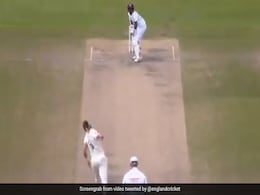 Eng Vs WI: स्टुअर्ट ब्रॉड की स्विंग गेंद देख घबरा गया बल्लेबाज, बल्ला घुमाया तो हुआ ऐसा - देखें Video Eng Vs WI: स्टुअर्ट ब्रॉड की स्विंग गेंद देख घबरा गया बल्लेबाज, बल्ला घुमाया तो हुआ ऐसा - देखें Video