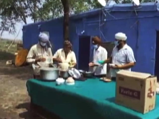 A Corona Warrior Feeds 2 Million People On A Maharashtra Highway