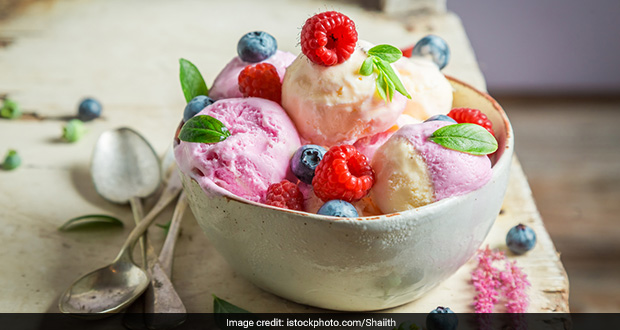 Surprise Your Sibling This Raksha Bandhan With This 5-Minute Ice Cream Sundae