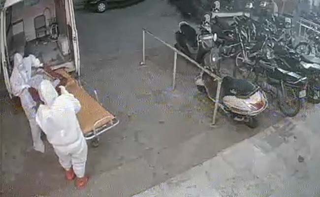 COVID-19 Patient's Body Dumped Outside Bhopal Hospital. Shocker On CCTV