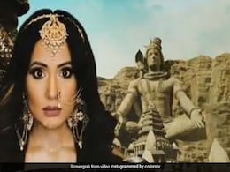 Naagin 5: 'नागिन 5' का पहला टीजर आया सामने,  'इच्छाधारी नागिन' बनीं नजर आईं हिना खान Naagin 5: 'नागिन 5' का पहला टीजर आया सामने,  'इच्छाधारी नागिन' बनीं नजर आईं हिना खान