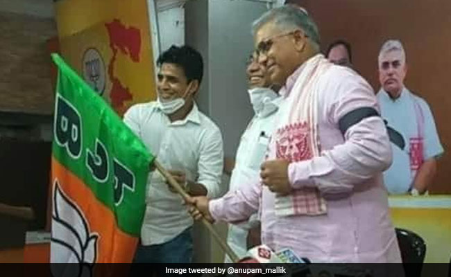 BJP में शामिल होने के 24 घंटे के अंदर ही भारतीय फुटबॉल टीम के पूर्व खिलाड़ी ने राजनीति छोड़ी