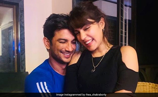 What Sushant Singh Rajput's Father Accuses Rhea Chakraborty Of: 10 Points