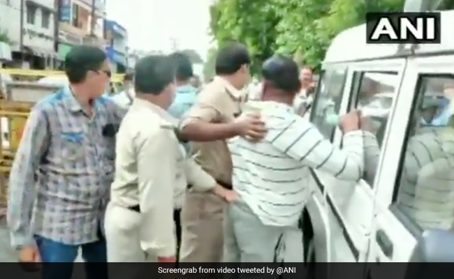 Gangster Was Slapped After He Shouted "I Am Vikas Dubey" Post Arrest